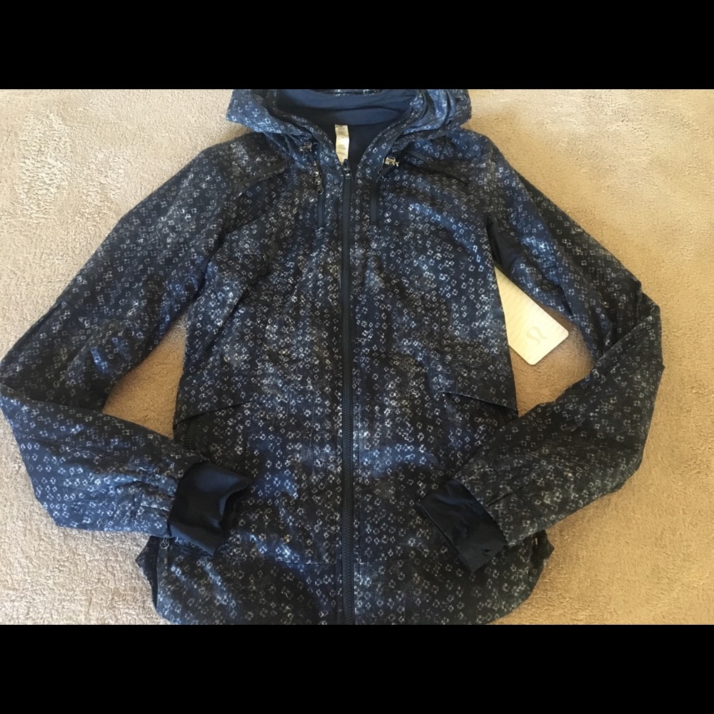 Lululemon Spring Forward Jacket Blue 4